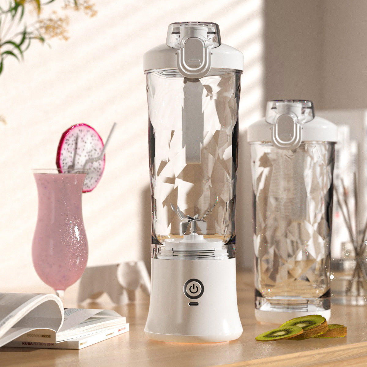 Blend On-The-Go – Perfect Smoothies Anywhere!